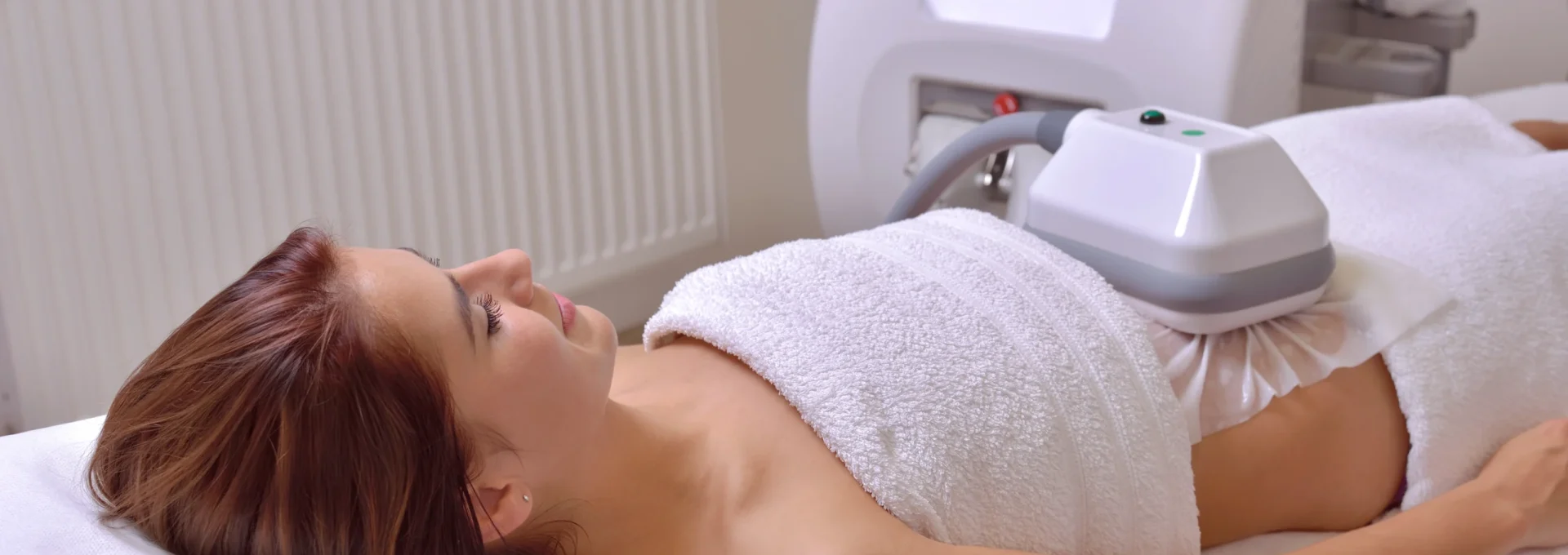 Cryolipolysis_treatment Cryolipolysis_treatment